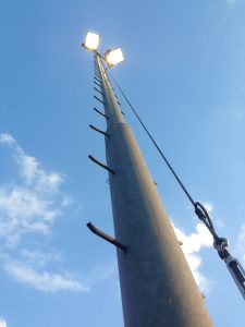 lichtmast met LED sportverlichting